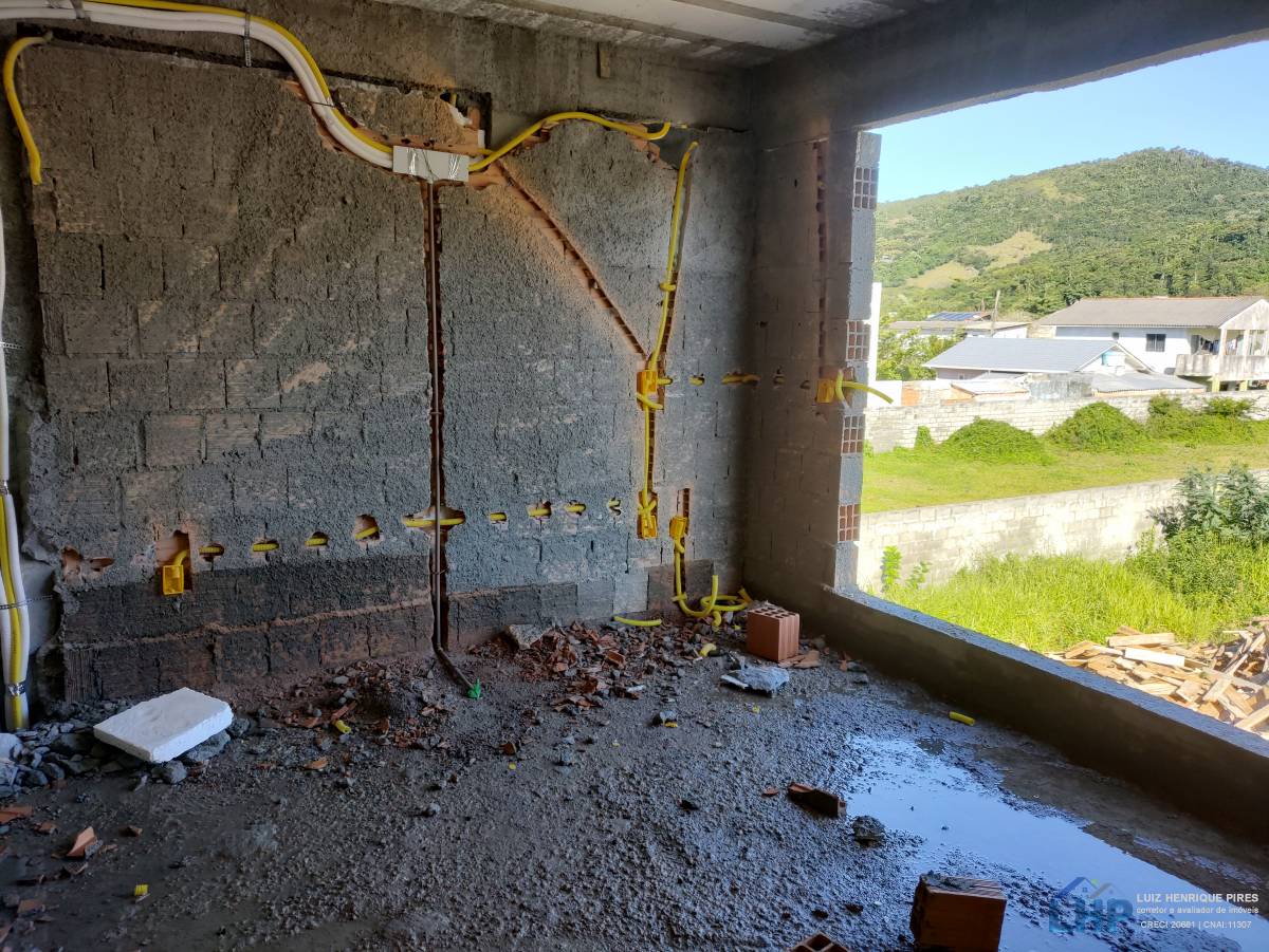 Casa para Venda no bairro Ribeirão da Ilha
