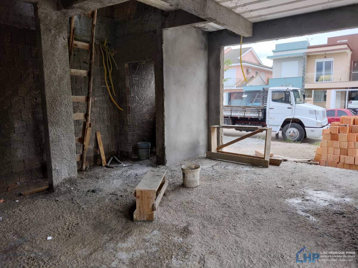 Casa para Venda no bairro Ribeirão da Ilha
