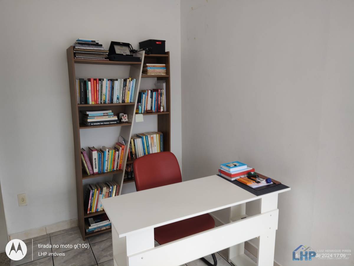 Casa para Venda no bairro Costeira do Pirajubaé