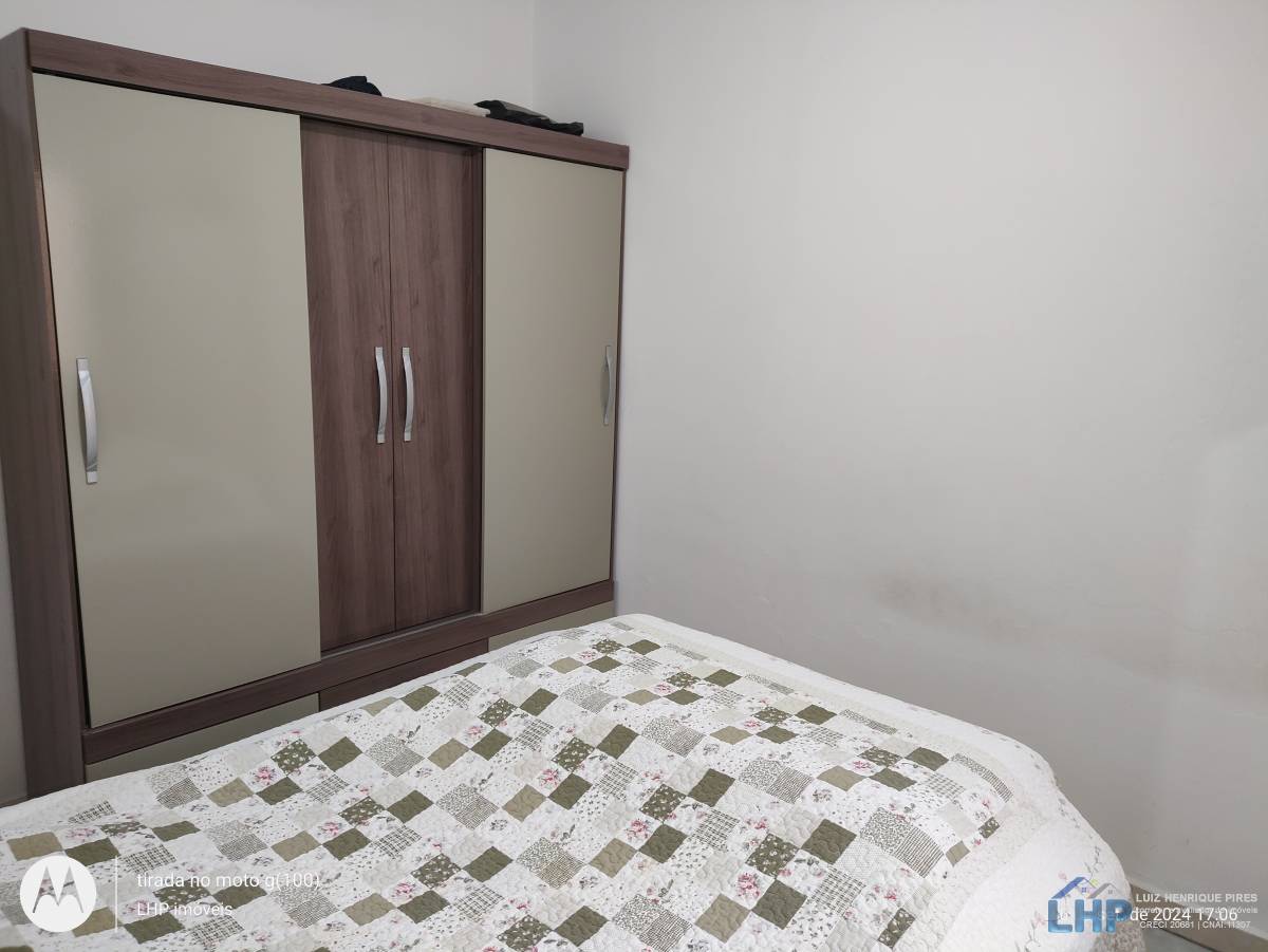 Casa para Venda no bairro Costeira do Pirajubaé