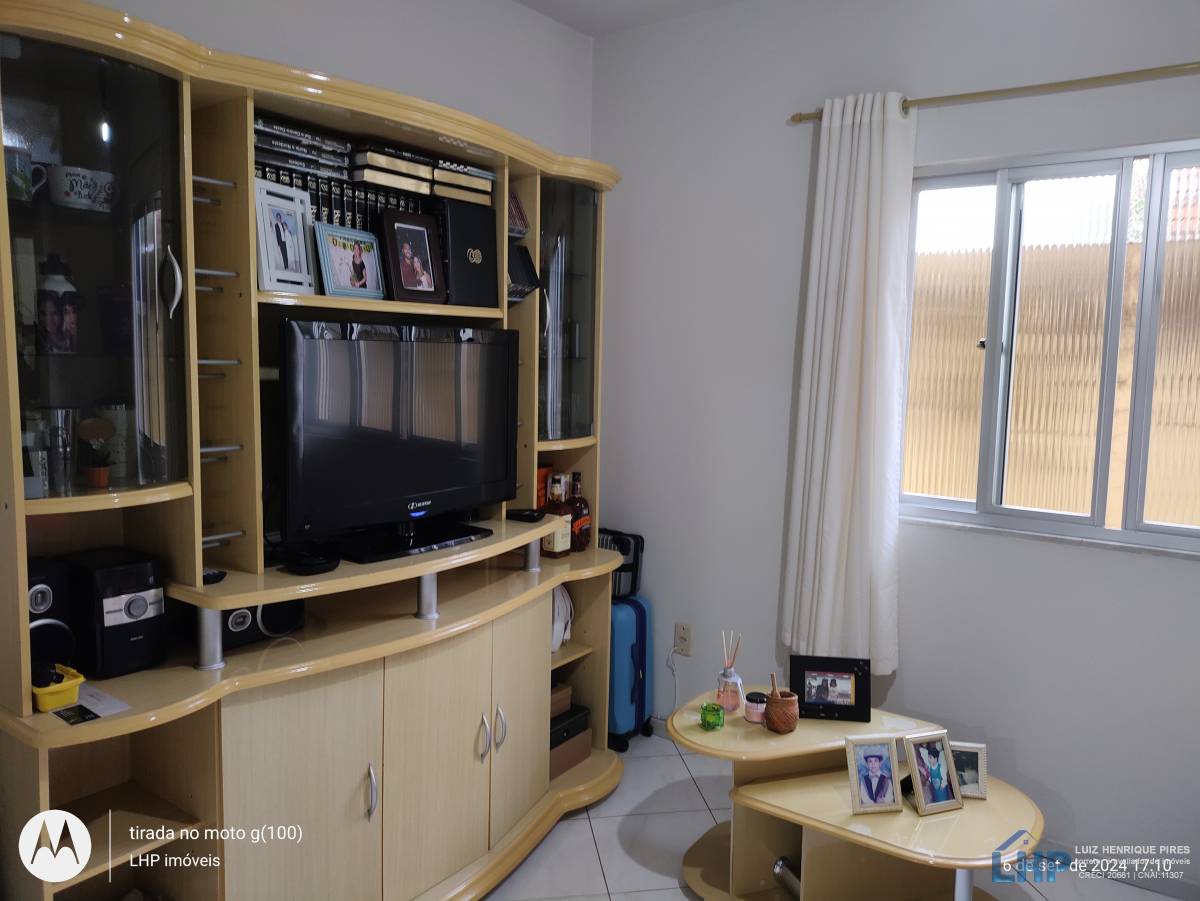 Casa para Venda no bairro Costeira do Pirajubaé