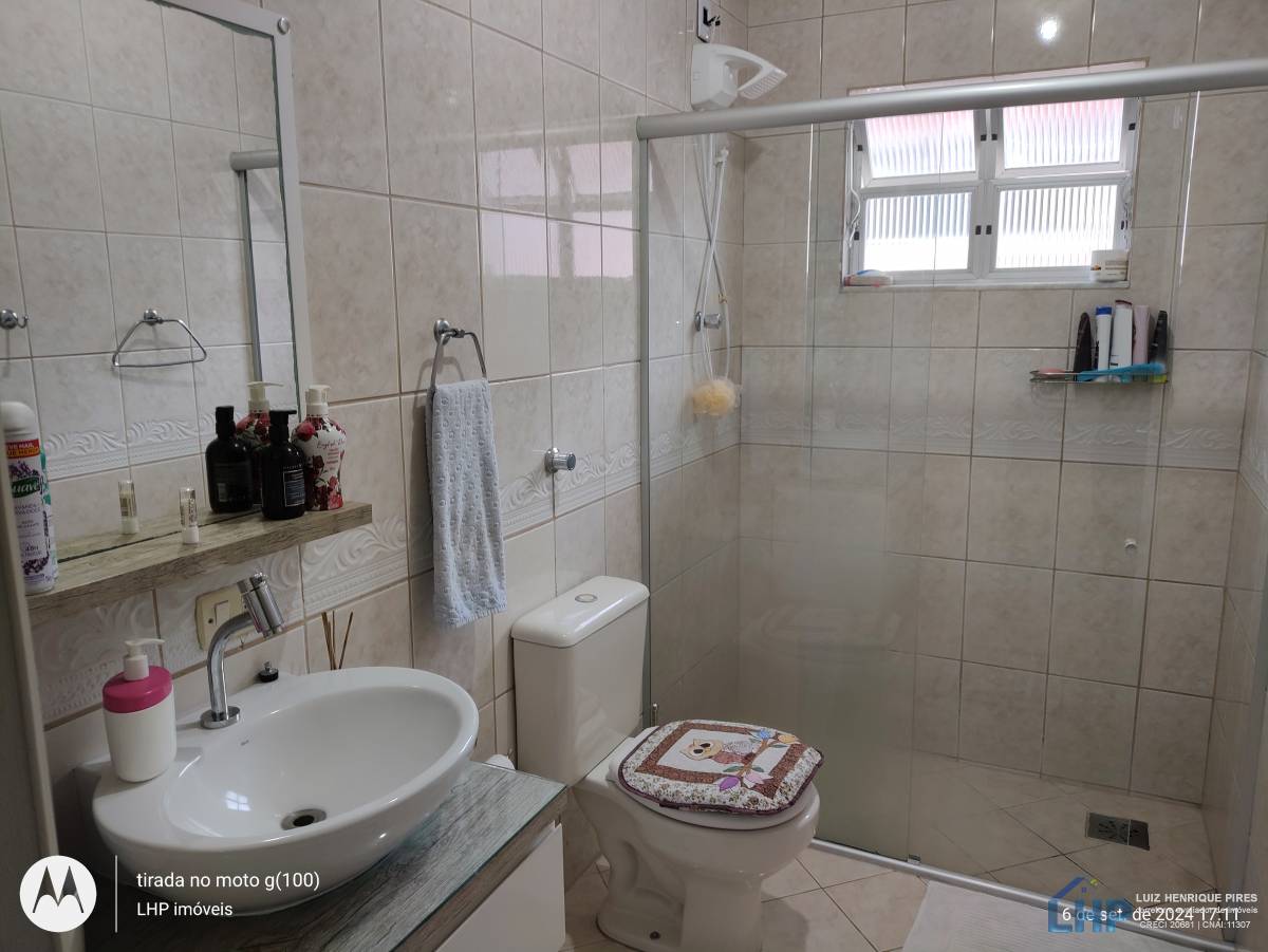 Casa para Venda no bairro Costeira do Pirajubaé