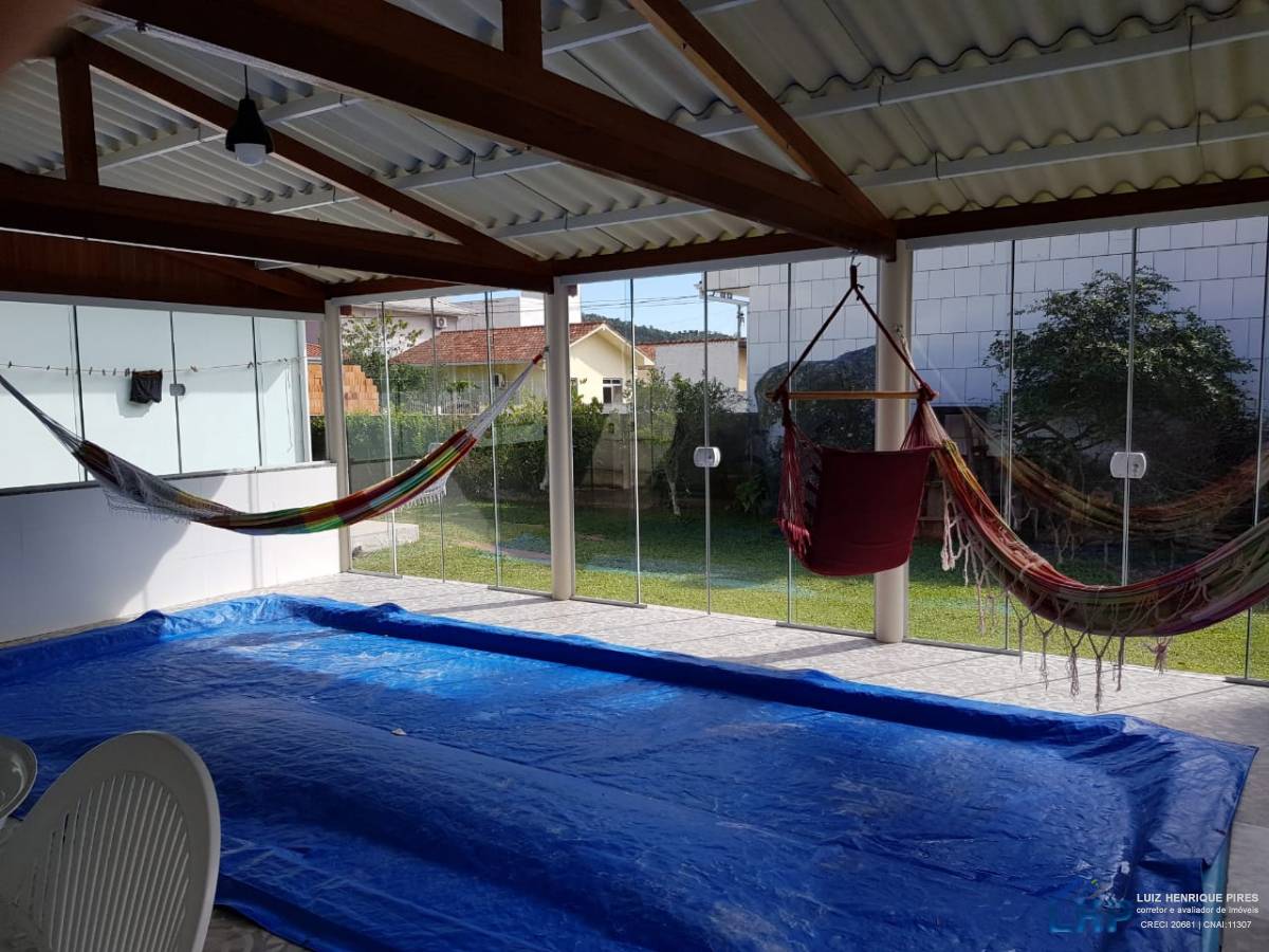 Casa para Venda no bairro Ribeirão da Ilha