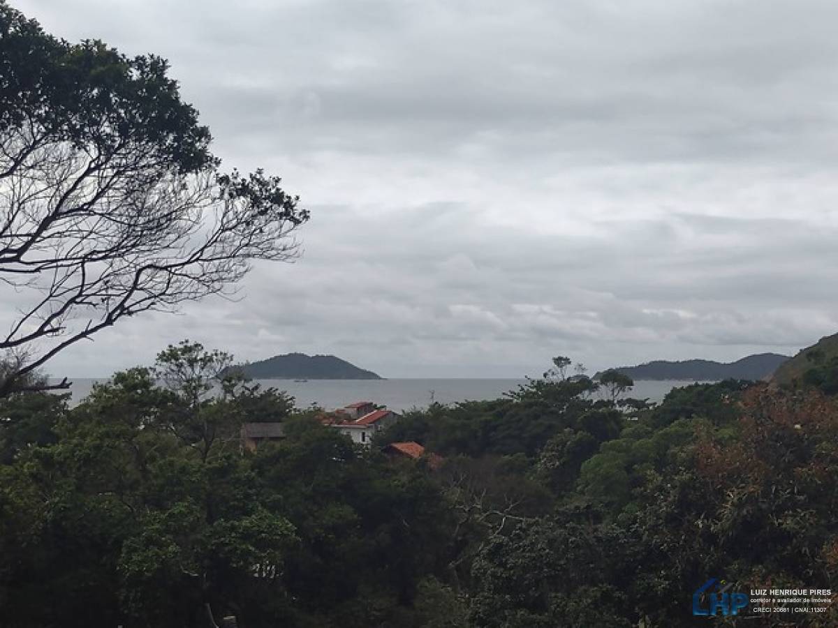 Casa para Venda no bairro Praia da Solidão