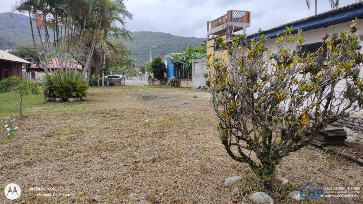 Terreno para Venda no bairro Armação do Pântano Sul