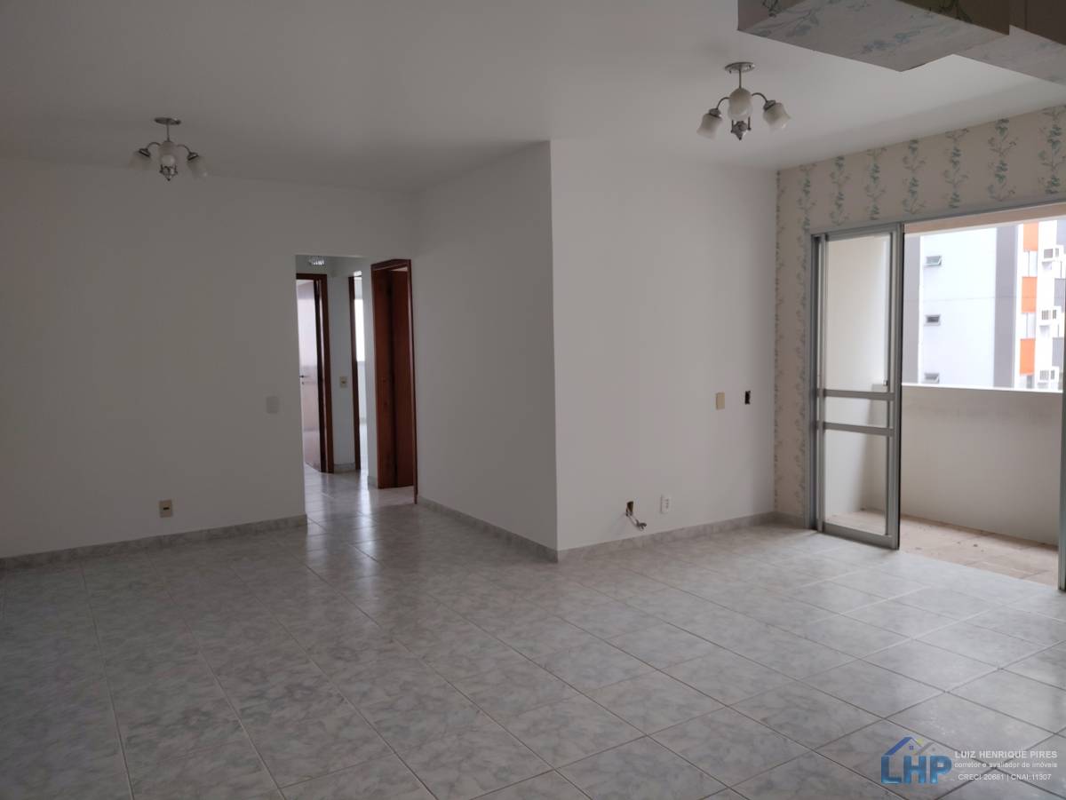 Apartamento no bairro Centro em Florianópolis