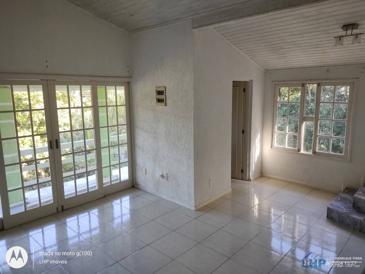 Casa para Venda no bairro Costa de Cima
