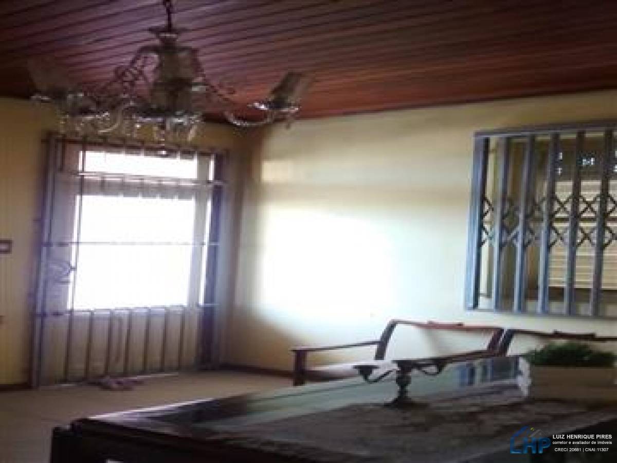 Casa para Venda no bairro Capoeiras