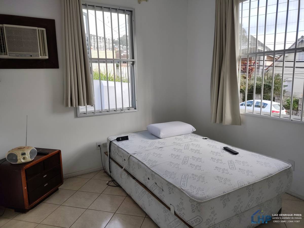Casa para Venda no bairro Agronômica