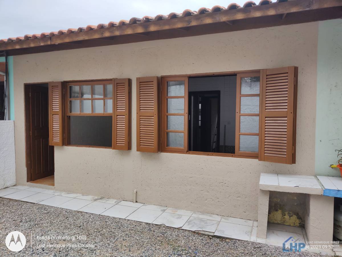 Apartamento no bairro Armação do Pântano Sul em Florianópolis