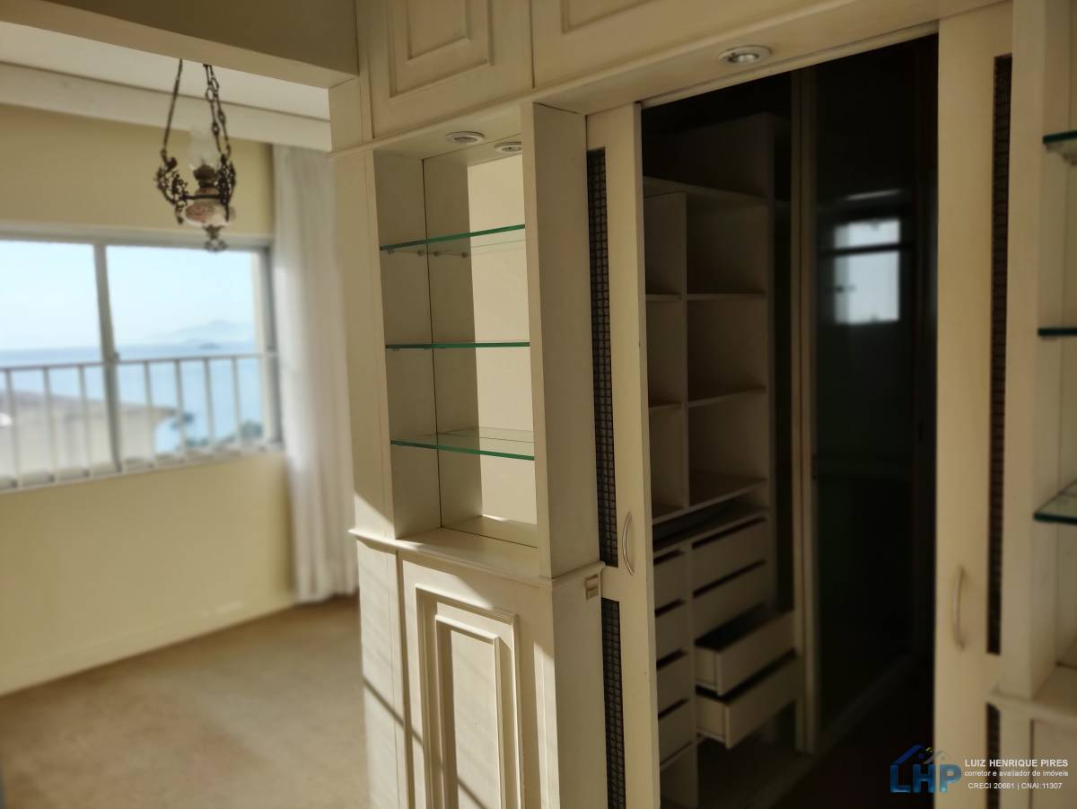 Cobertura Duplex para Venda no bairro Centro