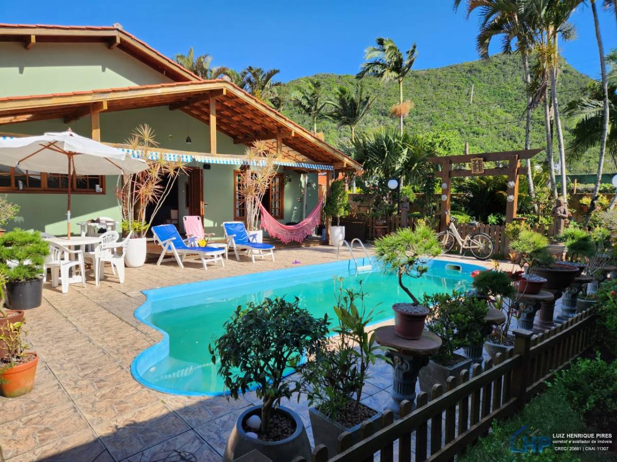 Casa no bairro Armação do Pântano Sul em Florianópolis
