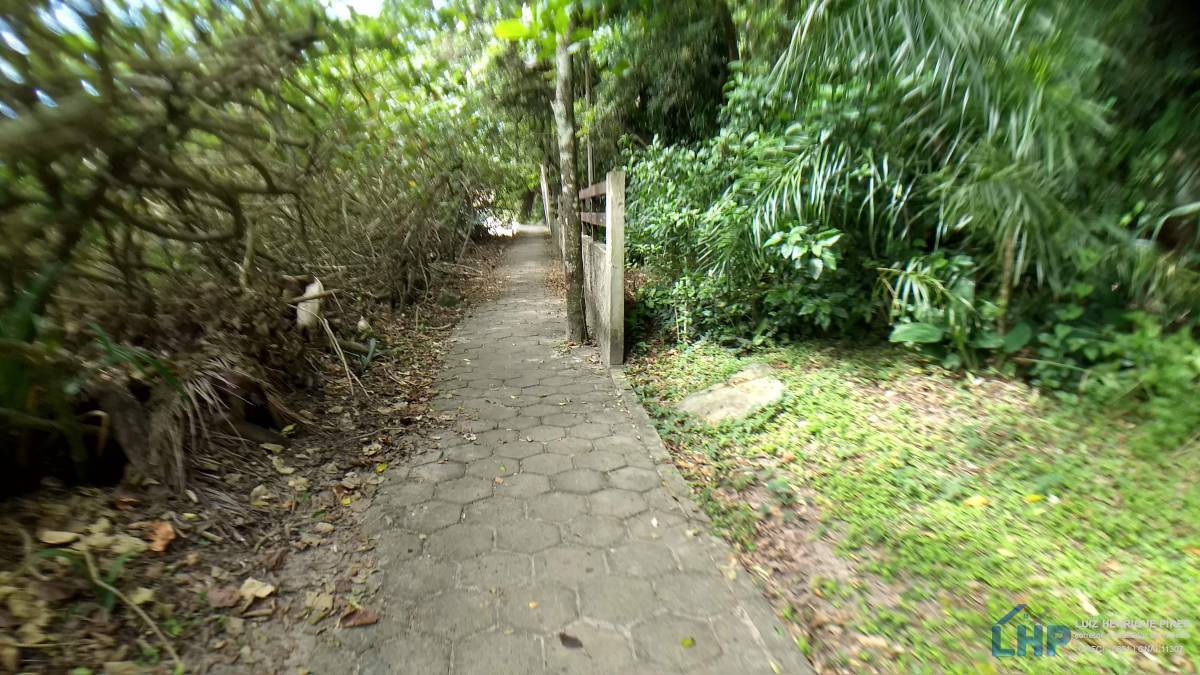 Terreno para Venda no bairro Armação do Pântano Sul