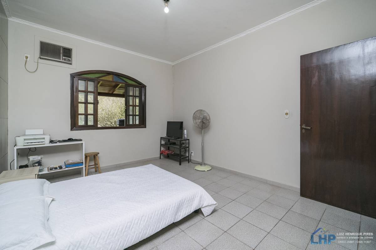 Casa para Venda no bairro Carianos