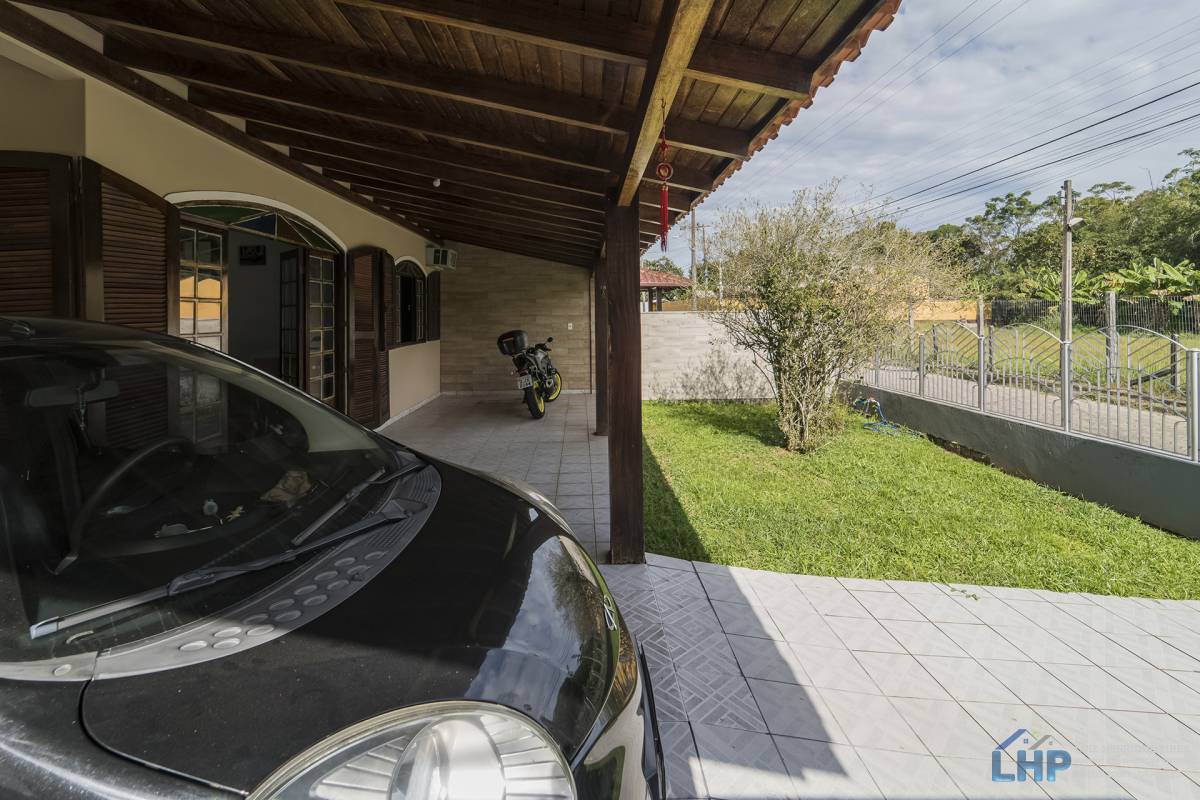 Casa para Venda no bairro Carianos